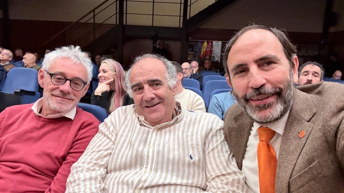 Con Juan Antonio Esteban y Andreu Veà en el auditorio